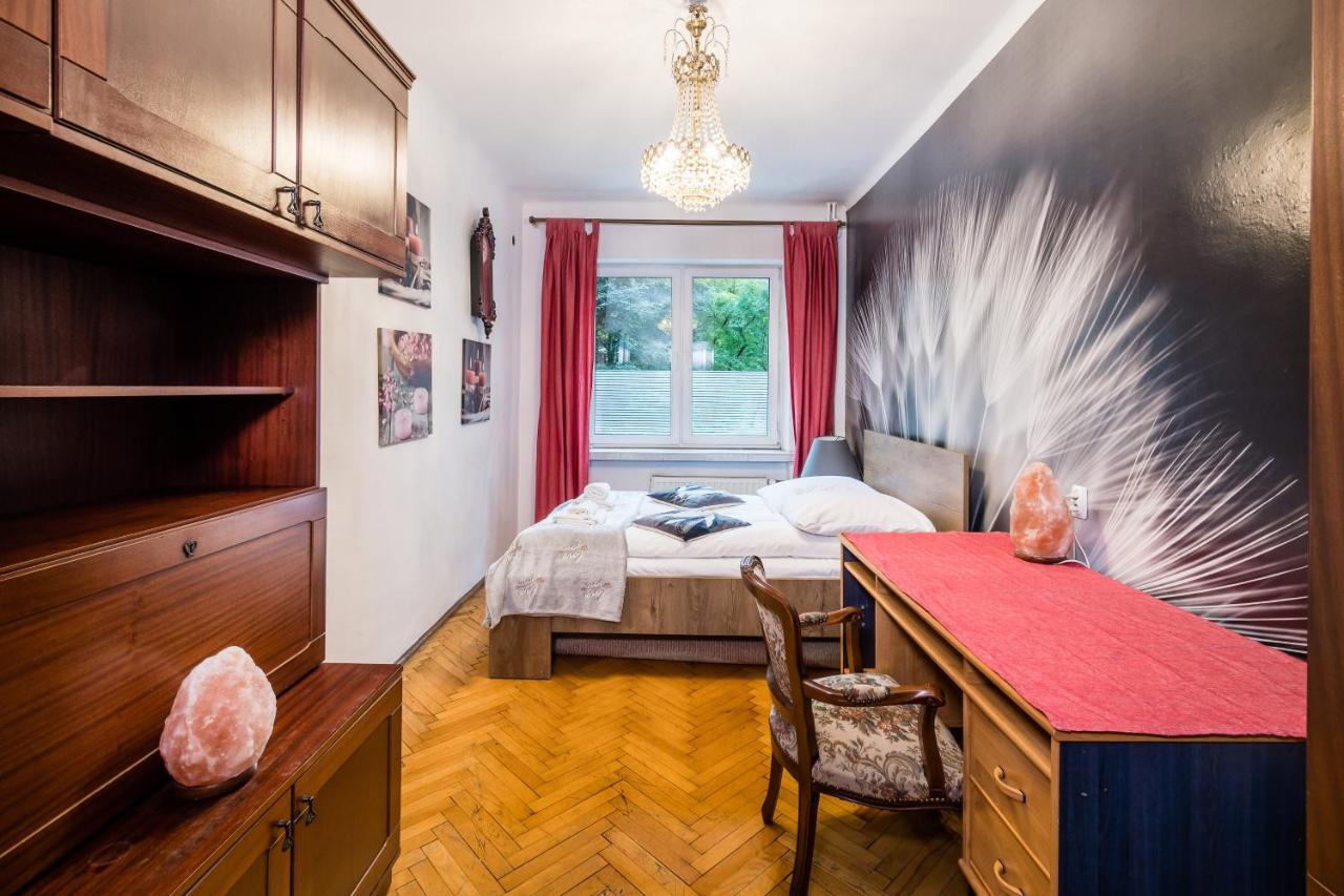 Apartament Debnicki Wawelofts Cracóvia Exterior foto